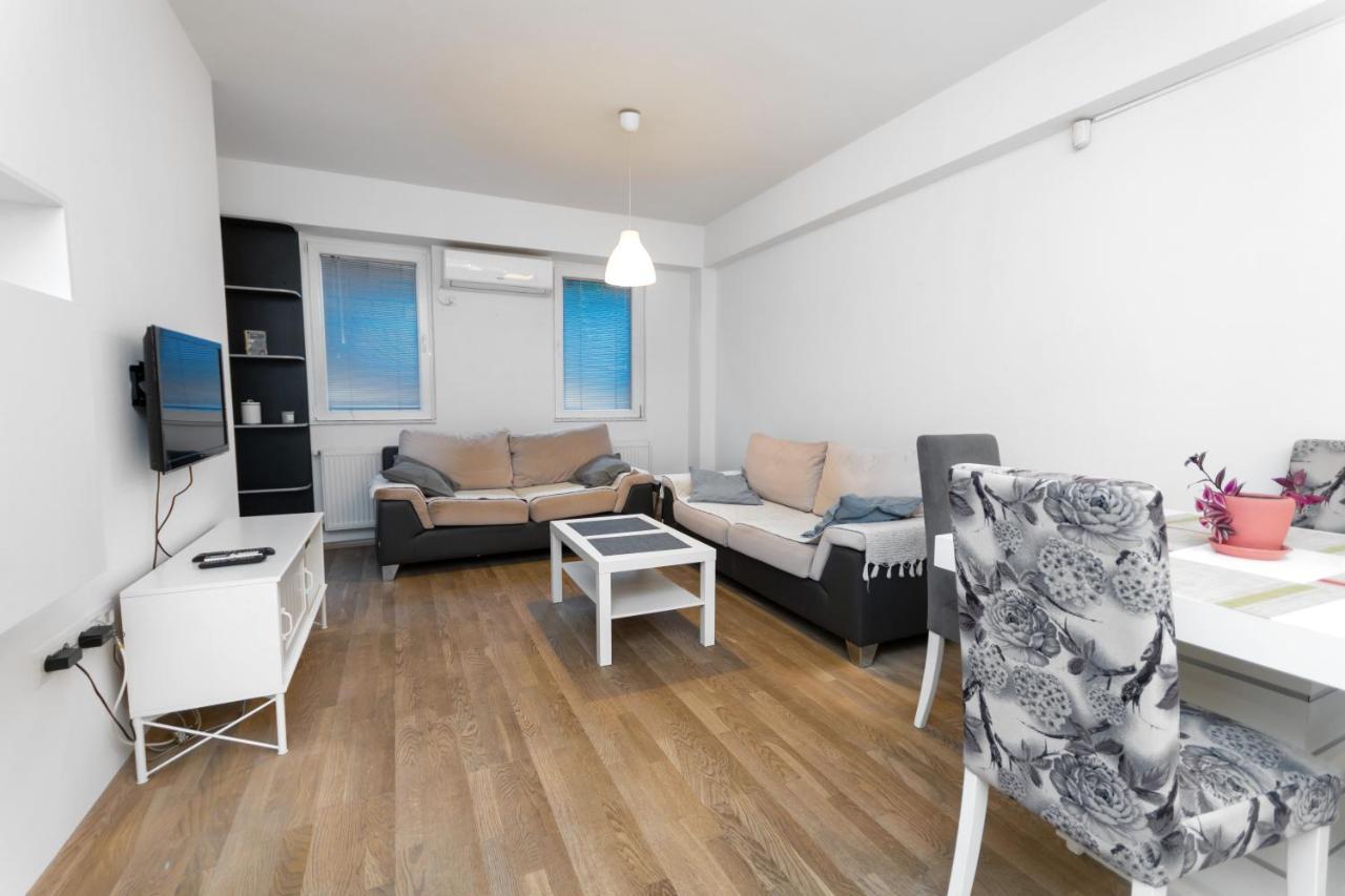 One Bedroom Apartment With Private Parking Skopje Zewnętrze zdjęcie