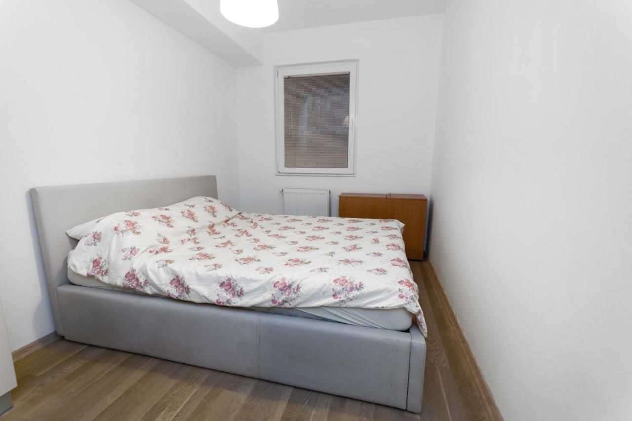 One Bedroom Apartment With Private Parking Skopje Zewnętrze zdjęcie
